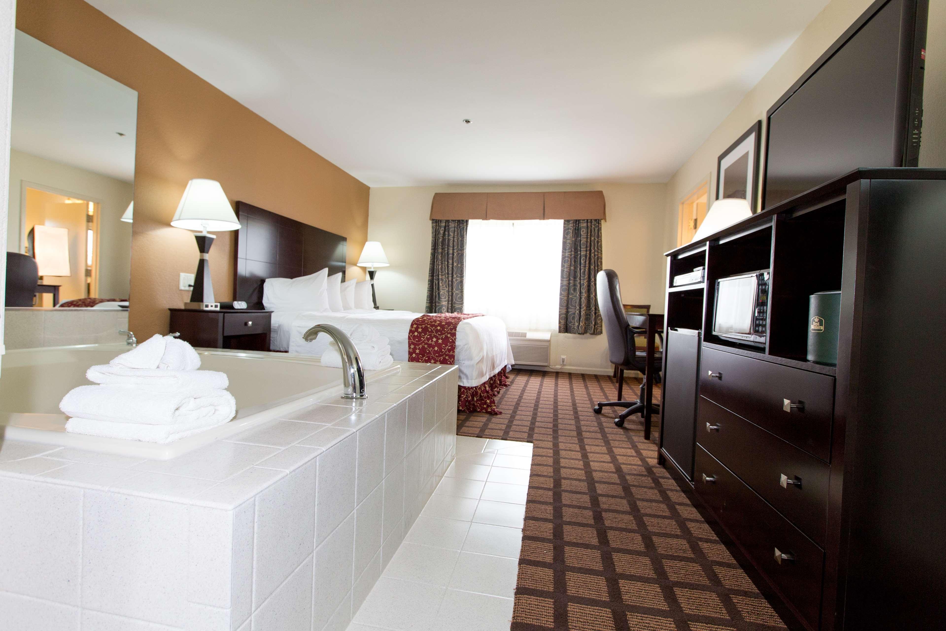 Best Western Plus Oakbrook Inn Oakbrook Terrace Exterior foto